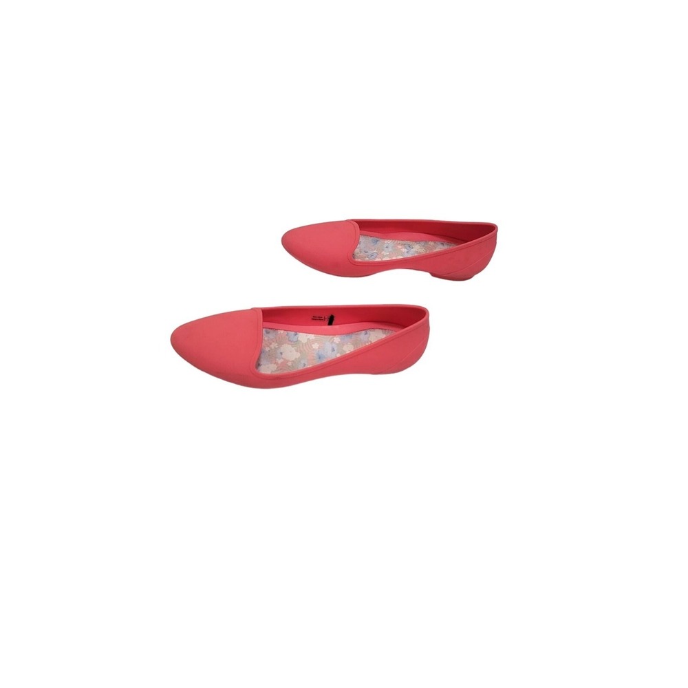 Crocs Light Pink Pointed Toe Slip-On Flats Size 8‎
